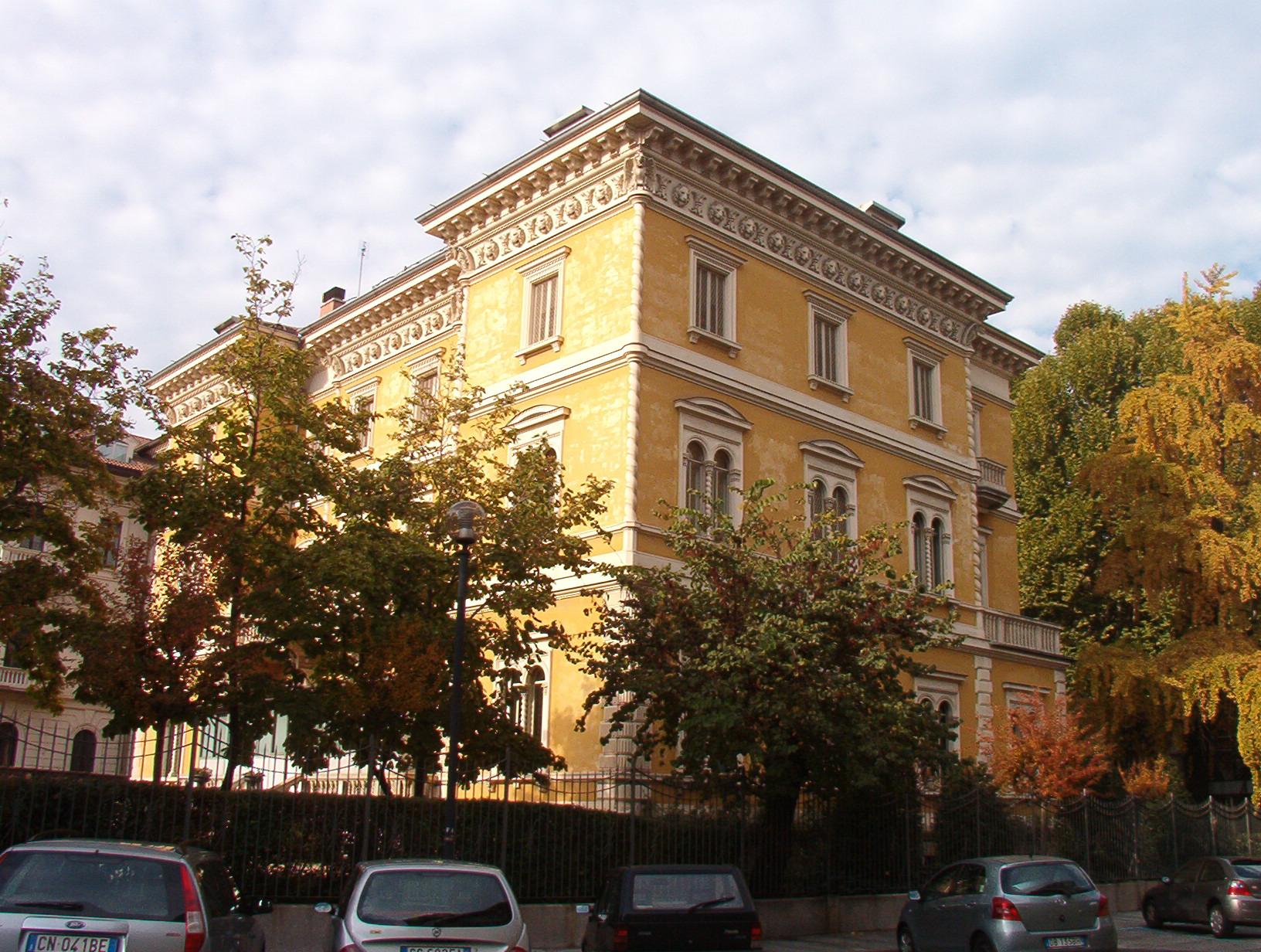Quartiere Crocetta Torino - edificio residenziale